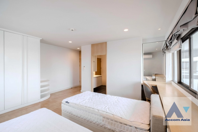 13  3 br Condominium for rent and sale in Sukhumvit ,Bangkok BTS Nana at Tower Park AA16488