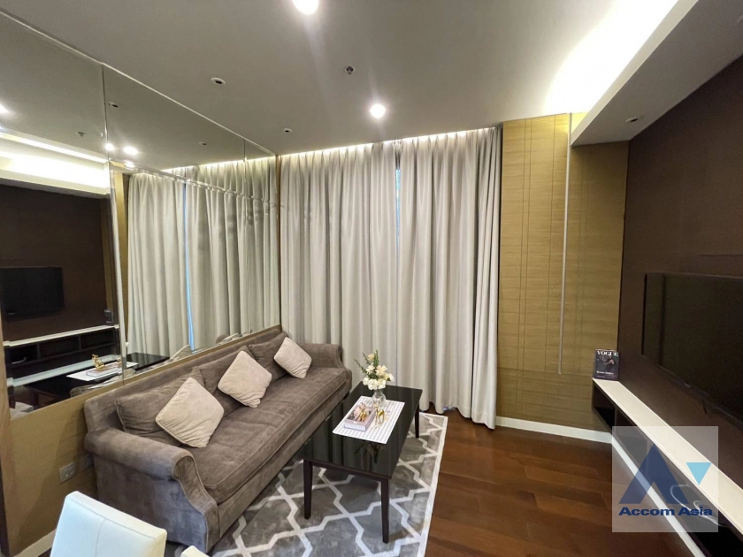 unit 2 Bedrooms  Condominium For Rent in Sukhumvit, Bangkok  near BTS Thong Lo (AA16540)