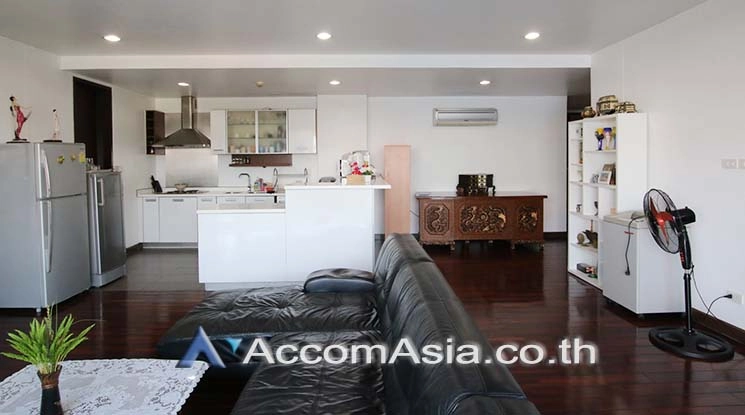 unit 3 Bedrooms  Condominium For Rent & Sale in Sukhumvit, Bangkok  near BTS Phrom Phong (AA16559)