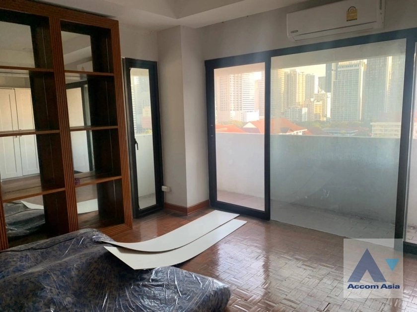 unitHuge Terrace |  2 Bedrooms  Condominium For Sale in Sukhumvit, Bangkok  near BTS Asok - MRT Sukhumvit (AA16579)
