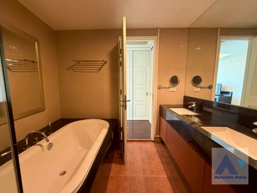 15  2 br Condominium for rent and sale in Ploenchit ,Bangkok BTS Ratchadamri at Anantara Baan Rajprasong AA16582