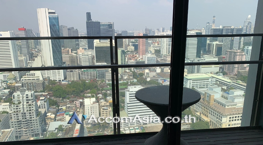 unitmodern condo in Sathorn with skyline view and open kitchen (AA16584)