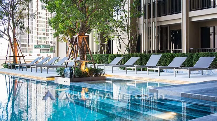Nye By Sansiri Condominium  2 Bedroom for Sale BTS Wongwian Yai in Charoennakhon Bangkok