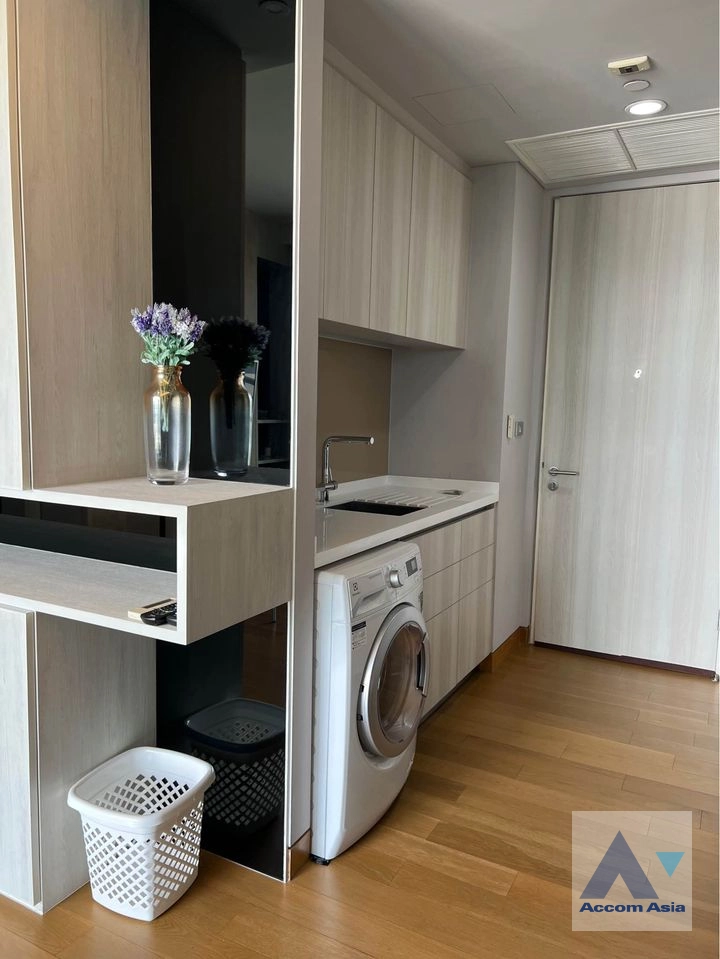 8  2 br Condominium For Rent in Sukhumvit ,Bangkok BTS Phrom Phong at The Lumpini 24 AA16694