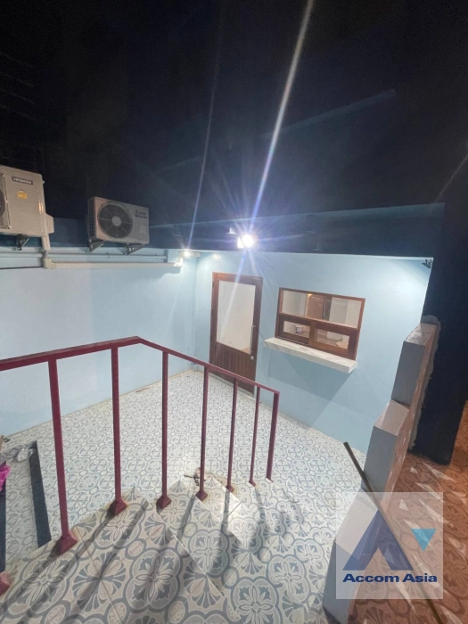 14  3 br Townhouse for rent and sale in Sukhumvit ,Bangkok BTS Thong Lo AA16702