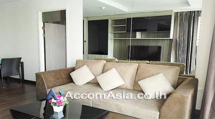 unit 2 Bedrooms  Condominium For Rent in Sathorn, Bangkok  near BTS Chong Nonsi - MRT Lumphini (AA16721)