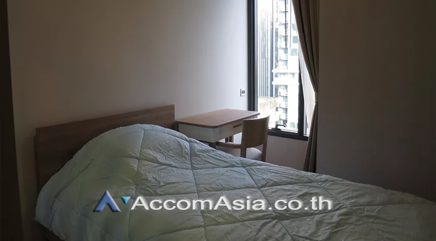 Corner Unit, Pet friendly |  2 Bedrooms  Condominium For Rent & Sale in Sukhumvit, Bangkok  near BTS Ekkamai (AA16723)
