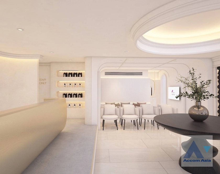 5  3 br House for rent and sale in Ploenchit ,Bangkok BTS National Stadium AA16727