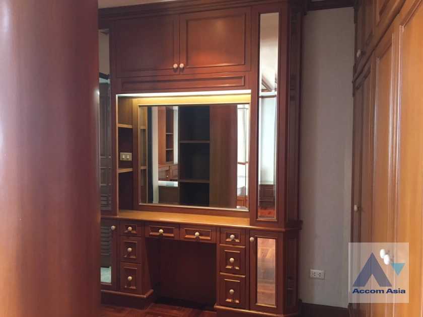 17  3 br Condominium for rent and sale in Sukhumvit ,Bangkok BTS Phrom Phong at D.S. Tower 1 AA16751