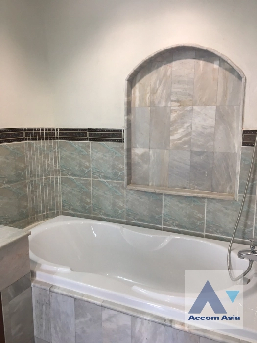 27  3 br Condominium for rent and sale in Sukhumvit ,Bangkok BTS Phrom Phong at D.S. Tower 1 AA16751