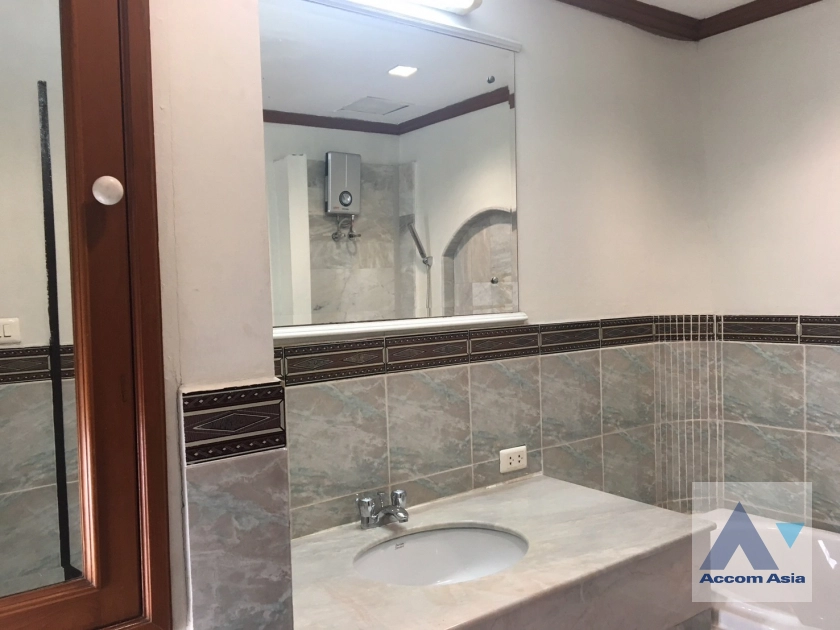 26  3 br Condominium for rent and sale in Sukhumvit ,Bangkok BTS Phrom Phong at D.S. Tower 1 AA16751