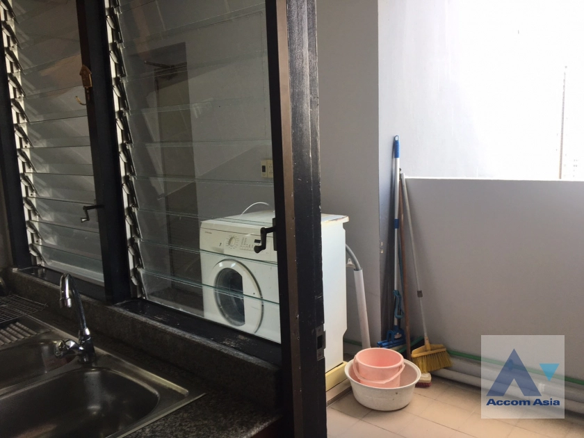 33  3 br Condominium for rent and sale in Sukhumvit ,Bangkok BTS Phrom Phong at D.S. Tower 1 AA16751