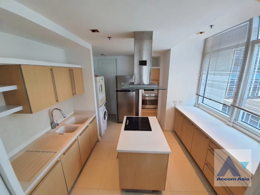 unitFully Furnished |  3 Bedrooms  Condominium For Rent & Sale in Ploenchit, Bangkok  near BTS Ploenchit (AA16792)