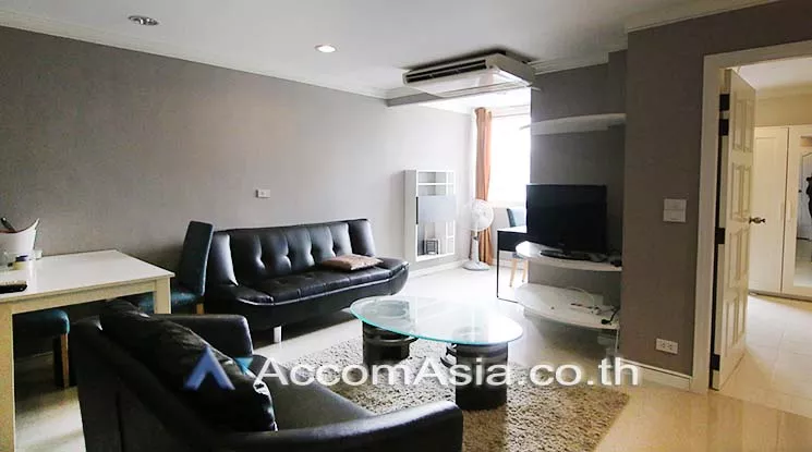  1 Bedroom  Condominium For Sale in Sukhumvit, Bangkok  near BTS Ekkamai (AA16795)