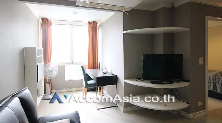  1 Bedroom  Condominium For Sale in Sukhumvit, Bangkok  near BTS Ekkamai (AA16795)