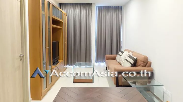  2 Bedrooms  Condominium For Rent & Sale in Ploenchit, Bangkok  near BTS Ploenchit (AA16799)