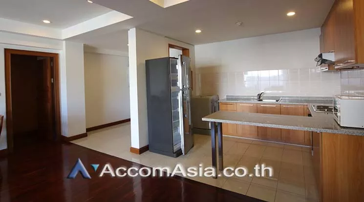 4  2 br Apartment For Rent in Ploenchit ,Bangkok BTS Ploenchit at Classic Elegance Residence AA16816