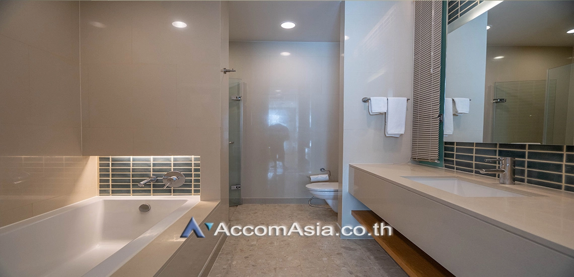 9  2 br Apartment For Rent in Charoenkrung ,Bangkok  at Riverfront Residence AA16817