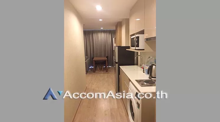  2 Bedrooms  Condominium For Rent in Phaholyothin, Bangkok  near BTS Ratchathewi (AA16822)