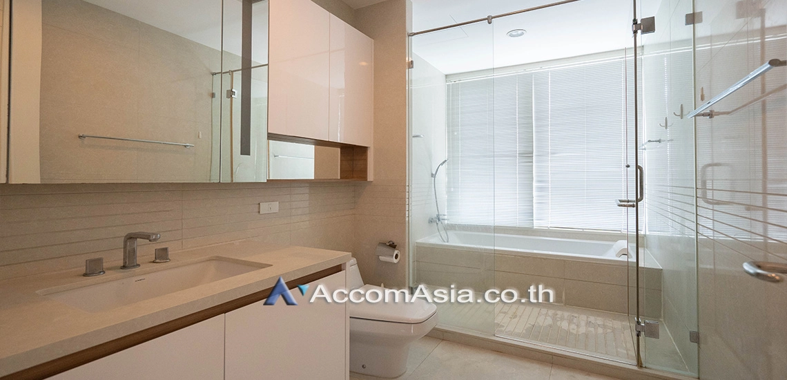 7  2 br Condominium for rent and sale in Ploenchit ,Bangkok BTS Chitlom at Q Langsuan  AA16837