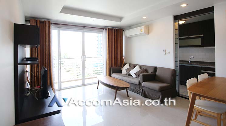 unit 2 Bedrooms  Condominium For Rent in Sukhumvit, Bangkok  near BTS Ekkamai (AA16848)