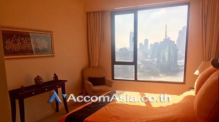 unit 1 Bedroom  Condominium For Rent & Sale in Charoen Nakhon, Bangkok  near BTS Krung Thon Buri (AA16889)