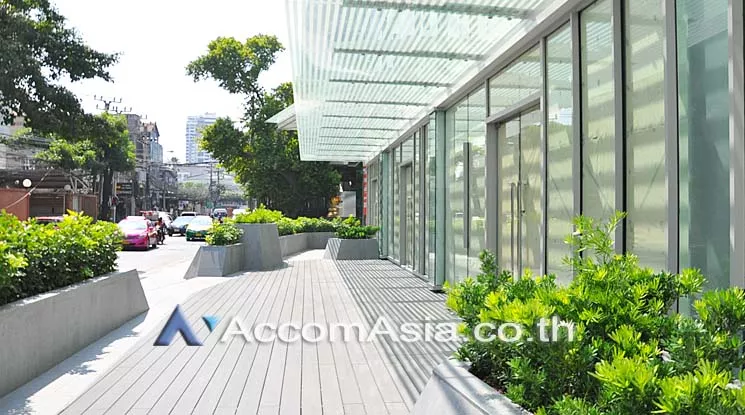  1  Retail / Showroom For Rent in Sukhumvit ,Bangkok BTS Thong Lo at Major Tower AA16930