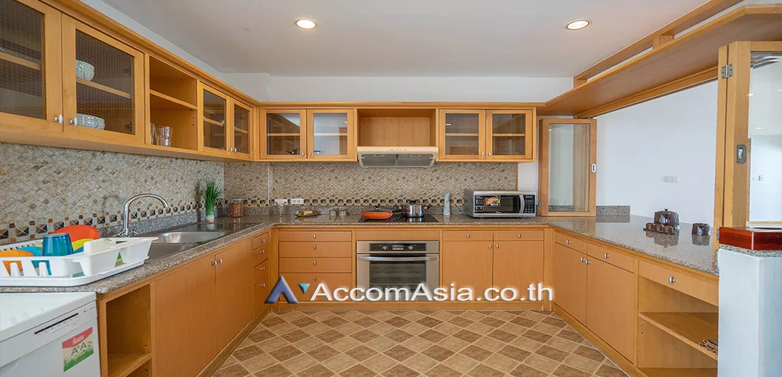  1  3 br Apartment For Rent in Sathorn ,Bangkok MRT Lumphini at Living with natural AA16933