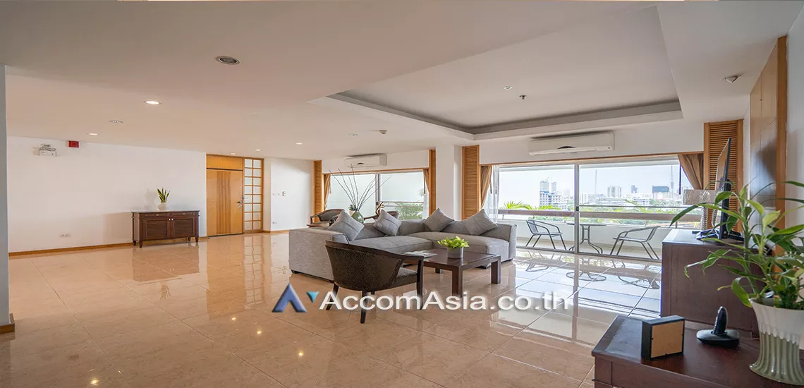  2  3 br Apartment For Rent in Sathorn ,Bangkok MRT Lumphini at Living with natural AA16933