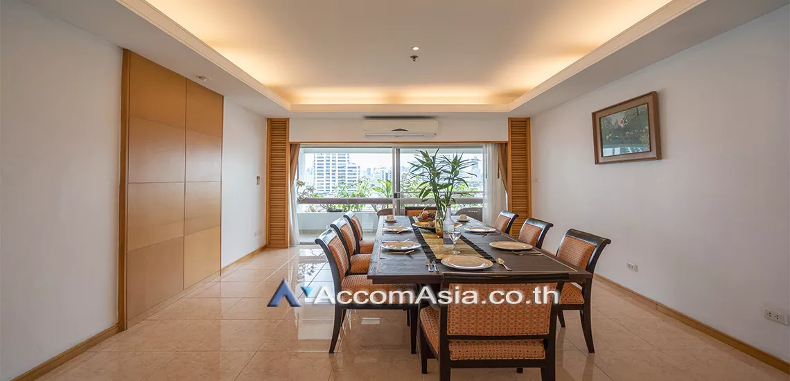  1  3 br Apartment For Rent in Sathorn ,Bangkok MRT Lumphini at Cozy and Convenient Apartment Near Garden Intl AA16933