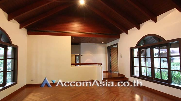 unitPrivate Swimming Pool, Pet friendly |  4 Bedrooms  House For Rent in Sukhumvit, Bangkok  near BTS Ekkamai (AA16937)