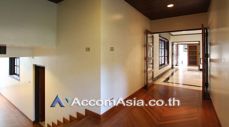 9  4 br House For Rent in sukhumvit ,Bangkok BTS Ekkamai AA16937