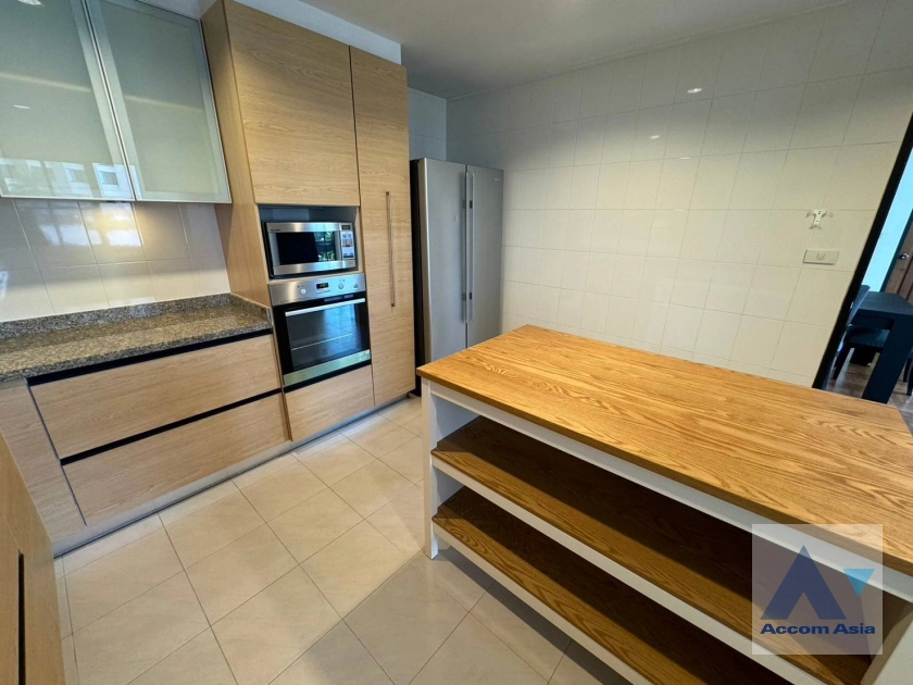 8  3 br Apartment For Rent in Sukhumvit ,Bangkok BTS Asok - MRT Sukhumvit at Peaceful and Pet-Friendly Residence in Asoke AA16943