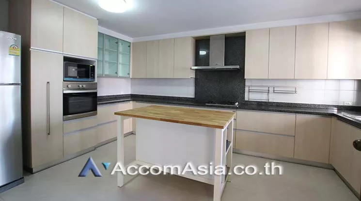 unitBig Balcony, Pet friendly |  3 Bedrooms  Apartment For Rent in Sukhumvit, Bangkok  near BTS Asok - MRT Sukhumvit (AA16944)