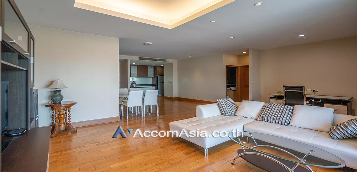 unit 1 Bedroom  Condominium For Rent in Sathorn, Bangkok  near BTS Chong Nonsi (AA16953)