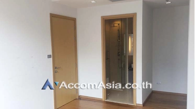 unit 2 Bedrooms  Condominium For Sale in Sukhumvit, Bangkok  near BTS Nana (AA16972)