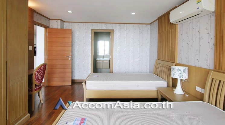 8  3 br Condominium For Rent in Sukhumvit ,Bangkok BTS Phrom Phong at Acadamia Grand Tower AA17020