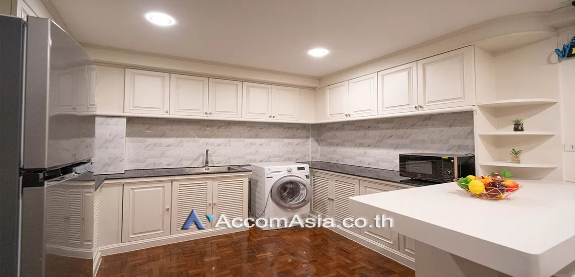 unitPenthouse |  2 Bedrooms  Apartment For Rent in Sukhumvit, Bangkok  near BTS Phrom Phong (AA17022)