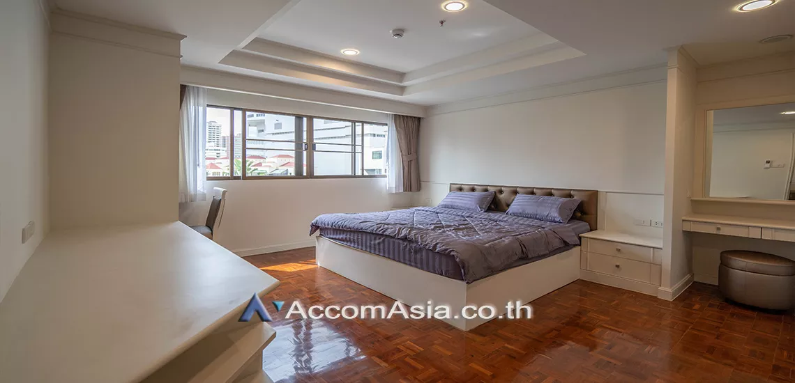 8  3 br Apartment For Rent in Sukhumvit ,Bangkok BTS Phrom Phong at Newly renovated AA17023