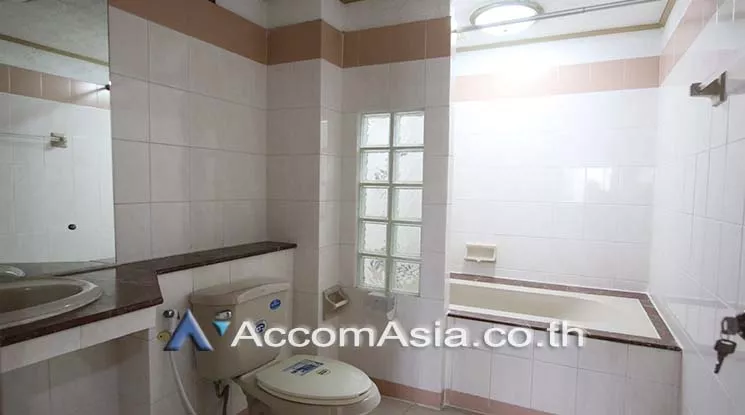 7  1 br Apartment For Rent in Sukhumvit ,Bangkok BTS Phrom Phong at Newly renovated AA17024
