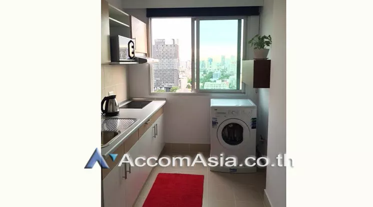  1  1 br Condominium For Rent in Ratchadapisek ,Bangkok BTS Ekkamai at Supalai Park Ekkamai Thonglor AA17029