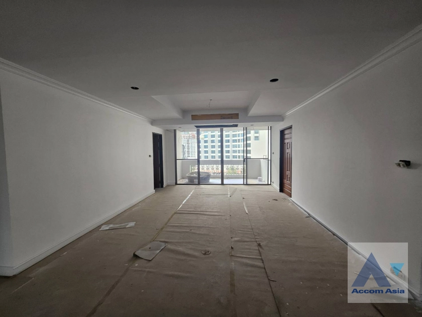 6  3 br Apartment For Rent in Sukhumvit ,Bangkok BTS Asok - MRT Sukhumvit at Peaceful and Pet-Friendly Residence in Asoke AA17083