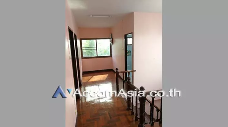 5  2 br House For Sale in sathorn ,Bangkok BTS Chong Nonsi AA17090