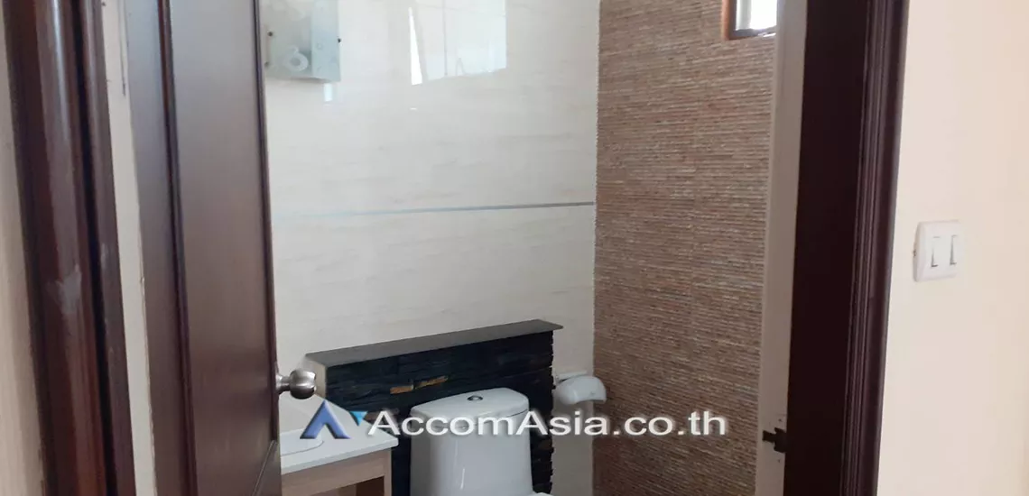 8  3 br Condominium for rent and sale in Sukhumvit ,Bangkok BTS Thong Lo at Karuehart Thongthip AA17105