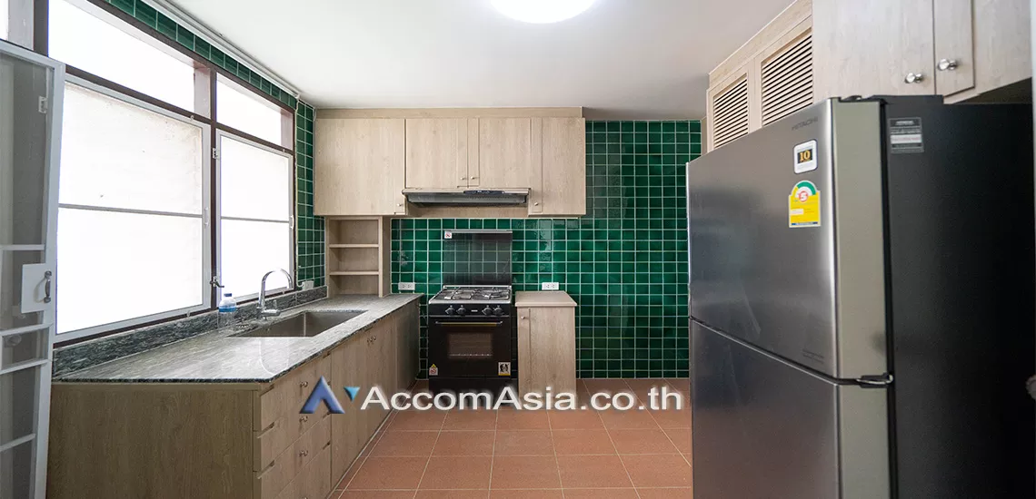  1  3 br Condominium For Rent in Sukhumvit ,Bangkok BTS Thong Lo at Karuehart Thongthip AA17106