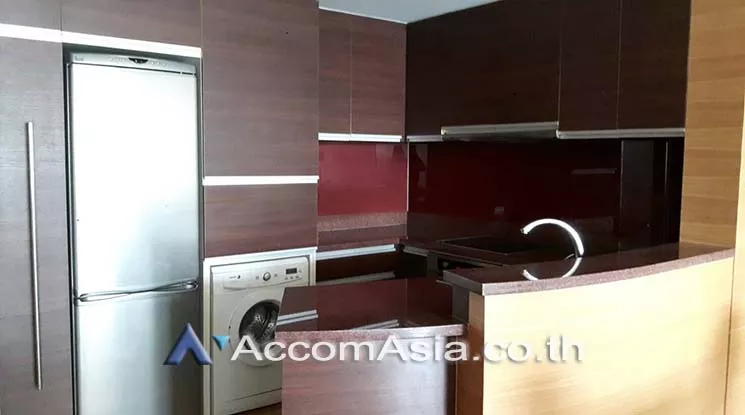  2 Bedrooms  Condominium For Rent & Sale in Sathorn, Bangkok  near BTS Chong Nonsi (AA17107)
