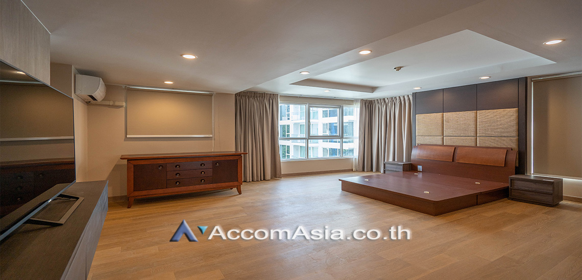 5  4 br Condominium For Rent in Sukhumvit ,Bangkok BTS Ekkamai at Avenue 61 AA17108