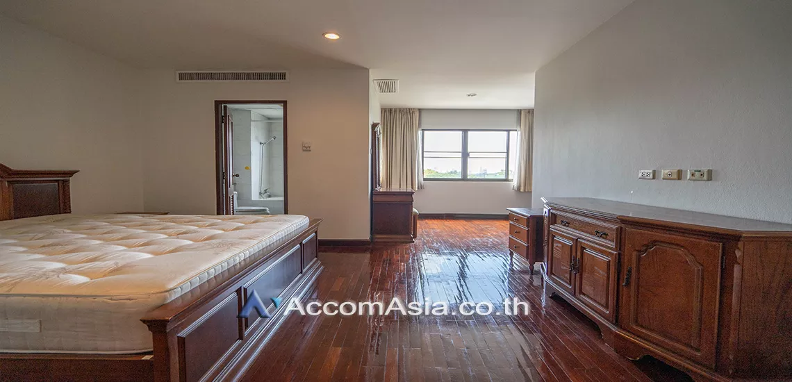 7  4 br Condominium For Rent in Sathorn ,Bangkok BRT Thanon Chan at Liang Garden AA17110
