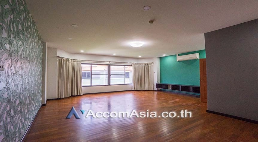 9  4 br Townhouse For Rent in Sukhumvit ,Bangkok BTS Ekkamai at Lotus Point Ekkamai AA17141
