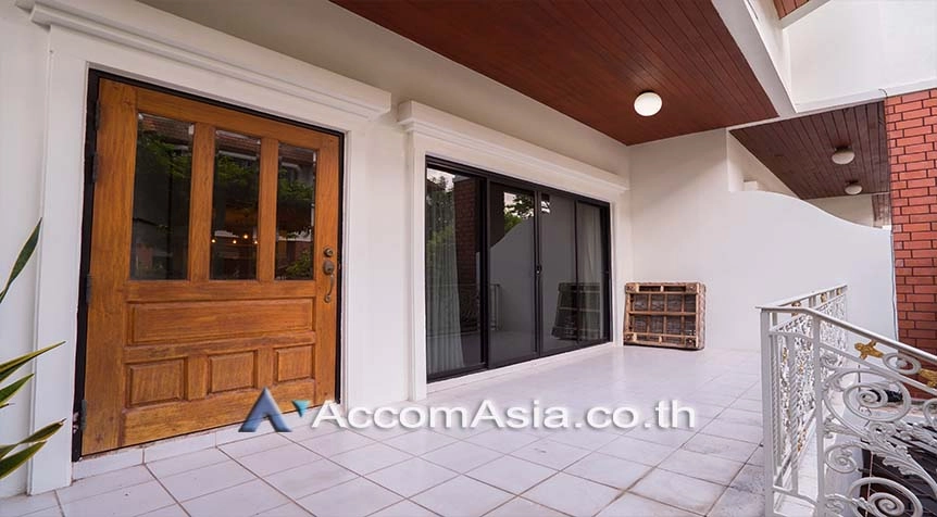 6  4 br Townhouse For Rent in Sukhumvit ,Bangkok BTS Ekkamai at Lotus Point Ekkamai AA17141